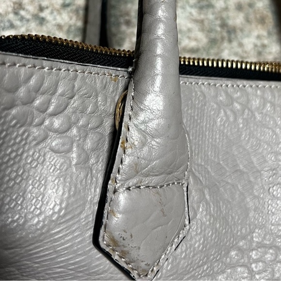 Reposhing Burberry 100% authentic bag grey handbag long strap euc - Picture 8 of 15